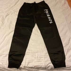 Friends black Joggers